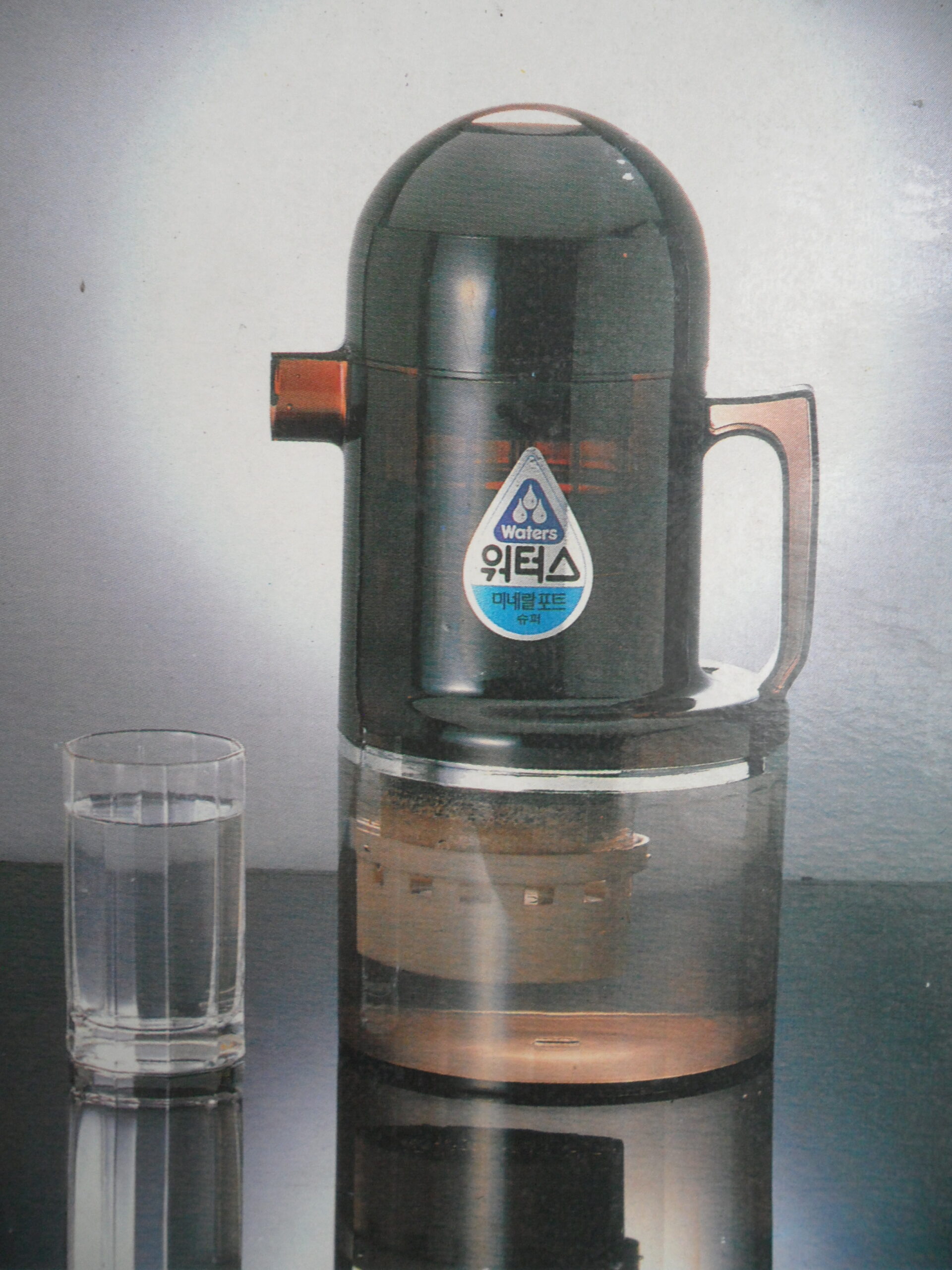 filtre à eau - carafe filtrante filtration eau